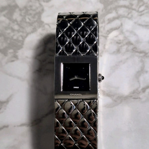 샤넬 CHANEL 마트라세 브레이슬릿 워치 여성용 쿼츠