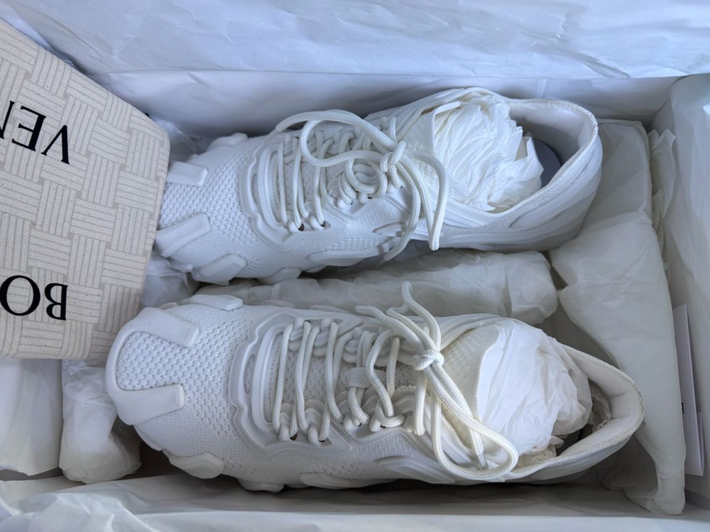 [새상품|택포] 보테가베네타 플렉스 스니커즈 옵틱 화이트 (42/270) 이미지