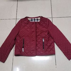 버버리 키즈 퀼팅 라운드 자켓 8Y 롱패딩 8Y