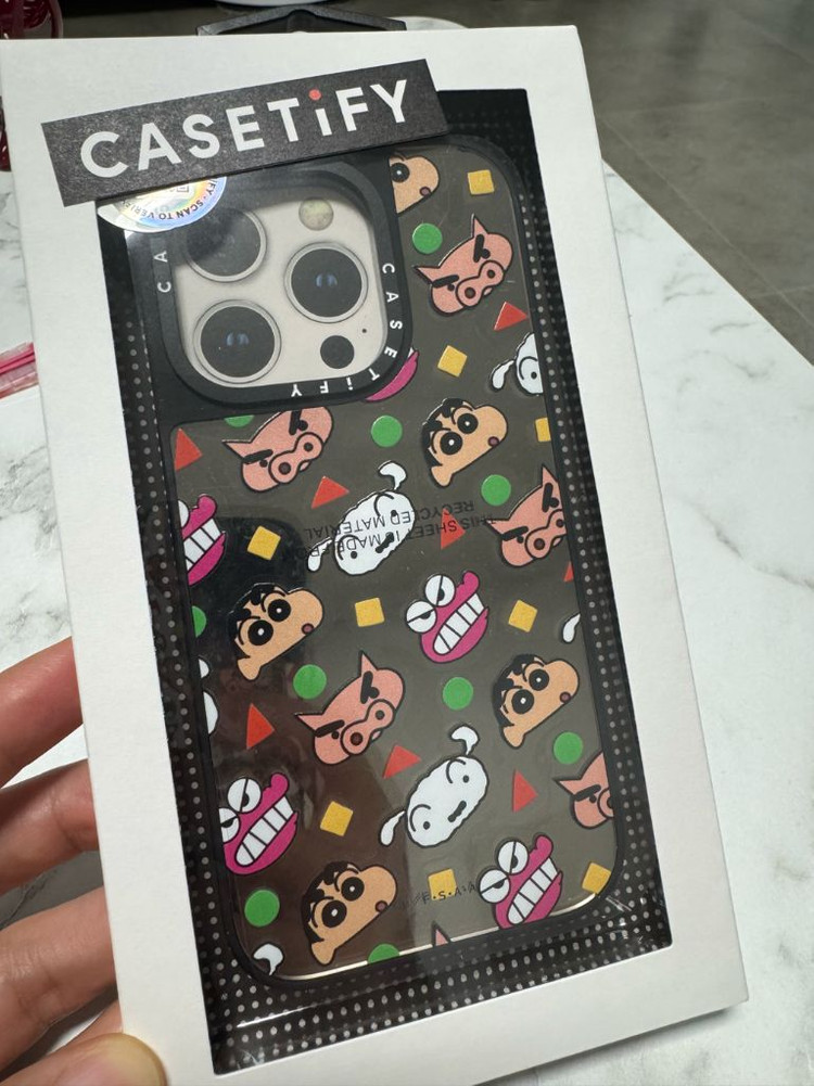 아이폰 15프로 케이스티파이 짱구 케이스 팔아요 이미지