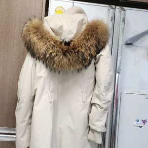 프라다 여성 누빔롱패딩/ 버버리 니트패딩