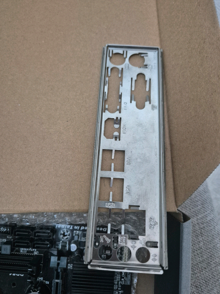 부품용 기가바이트 H110M-S2H 메인보드--2