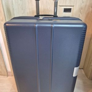 내셔널지오그래픽 캐리어 카멜 28인치 + 항공커버 새제품 (네이비)