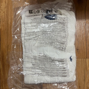 [새상품]폴로 반팔니트(화이트)(s)