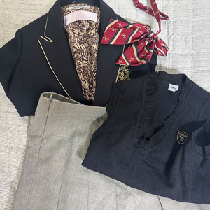 한림예고 교복 팔아요 이미지