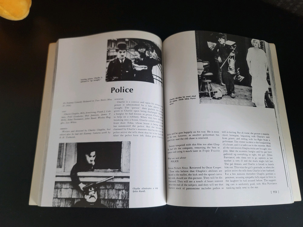 찰리 채플린 전 작품 영화 책--4