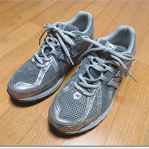 뉴발란스 1906R 하버 그레이 실버 메탈릭 285사이즈