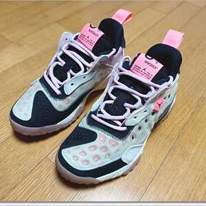 나이키 조던 델타2 라이트 아트픽 핑크 240사이즈