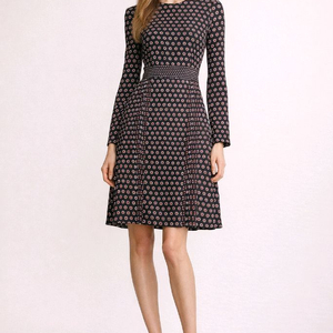 여성 버버리 원피스 정품 팝니다. 정가130만원