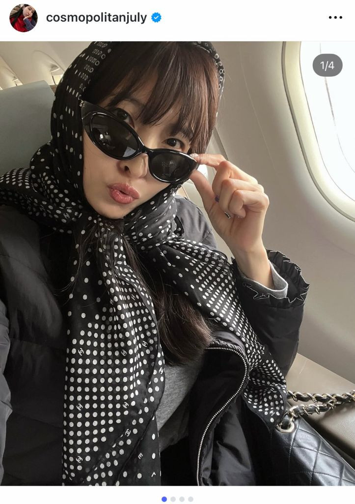 코스모폴리탄줄라이 구스경량패딩25만착불(새상품컨디션)--5