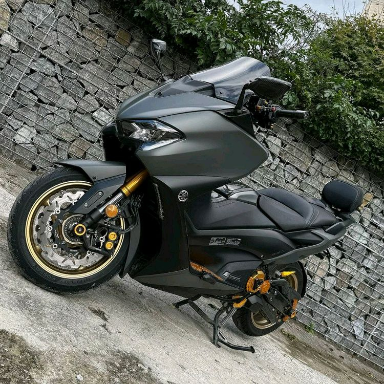 2021년식 T-MAX560 (테크맥스)--3