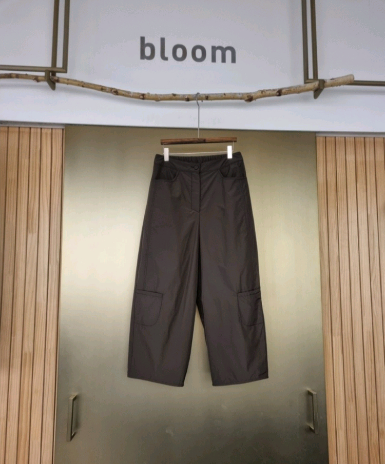 제평 블룸 블랙 배기 팬츠 이미지