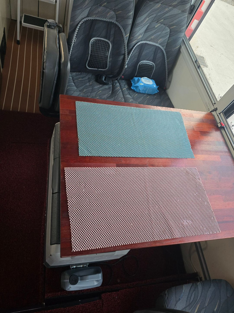 대형 버스 캠핑카 이미지