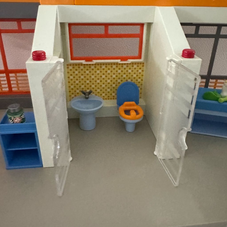 6657)단종)플레이모빌 어린이종합병원 이층병원--5