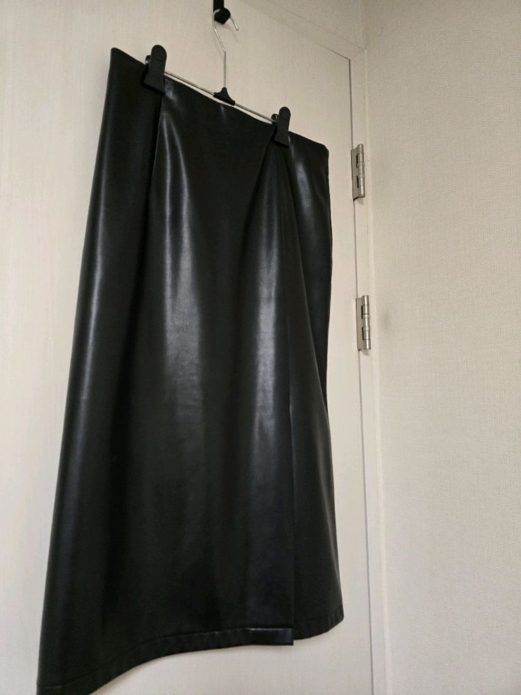 빅사이즈.32인치 리리앤코 가죽 롱스커트(미착) 이미지