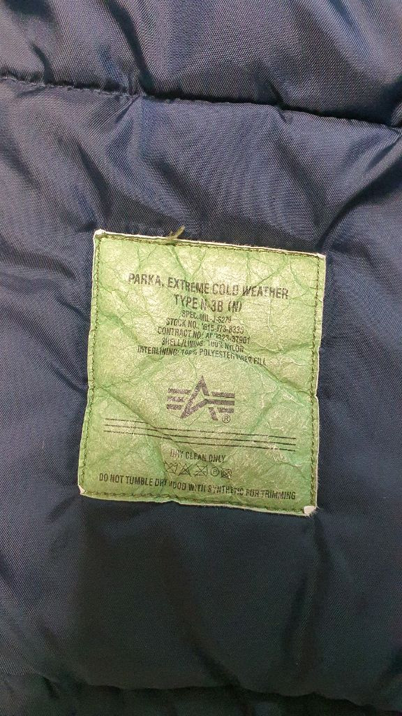 알파인더스트리 N3B 네이비 패딩 점퍼 이미지