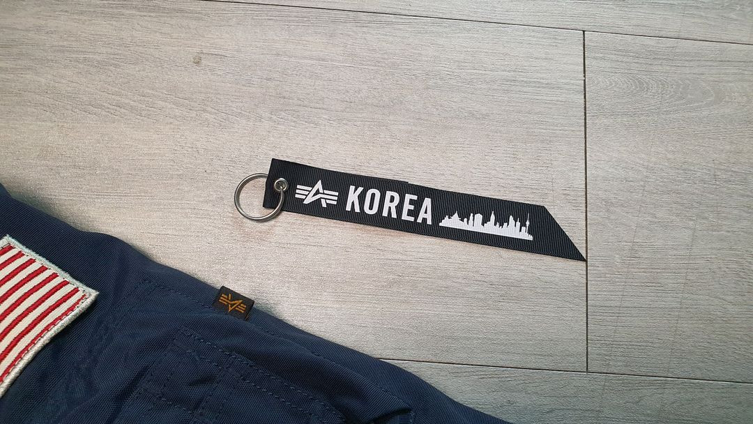 알파인더스트리 N3B 네이비 패딩 점퍼 이미지