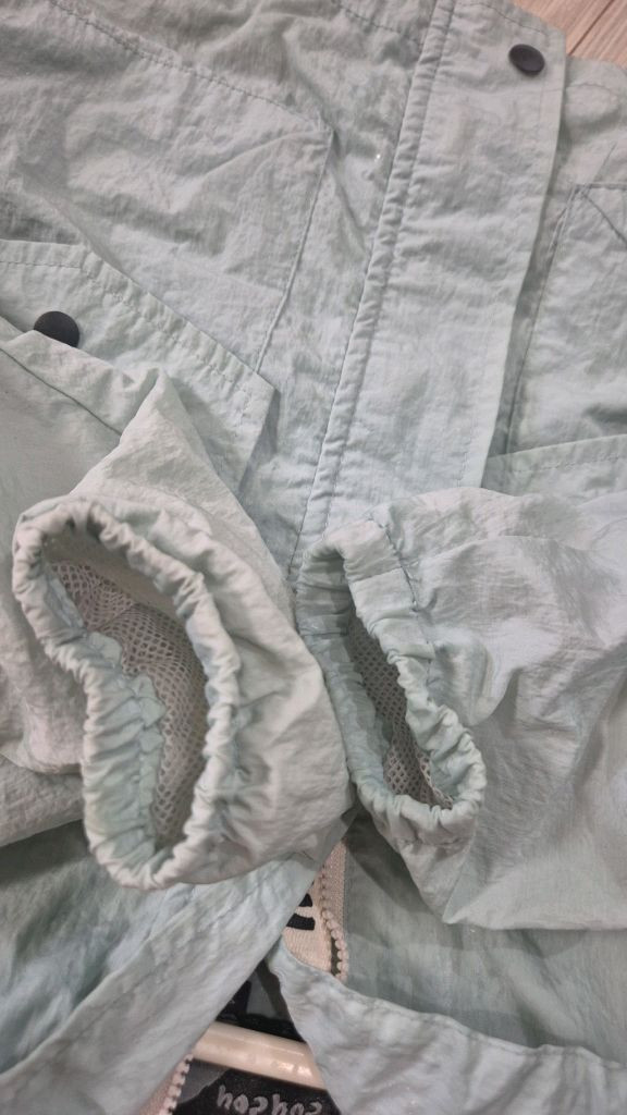 리미떼두두 딸기 바람막이 s--2