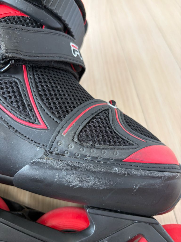 휠라 인라인스케이트 풀세트 (블랙&레드 / 215-240 / 7만원)--4