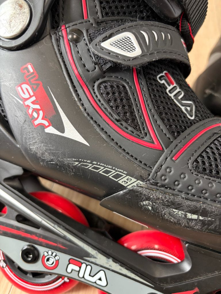 휠라 인라인스케이트 풀세트 (블랙&레드 / 215-240 / 7만원)--5