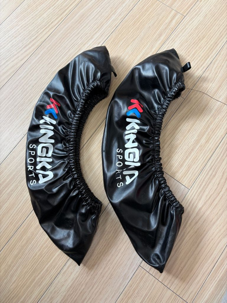 휠라 인라인스케이트 풀세트 (블랙&레드 / 215-240 / 7만원)--9