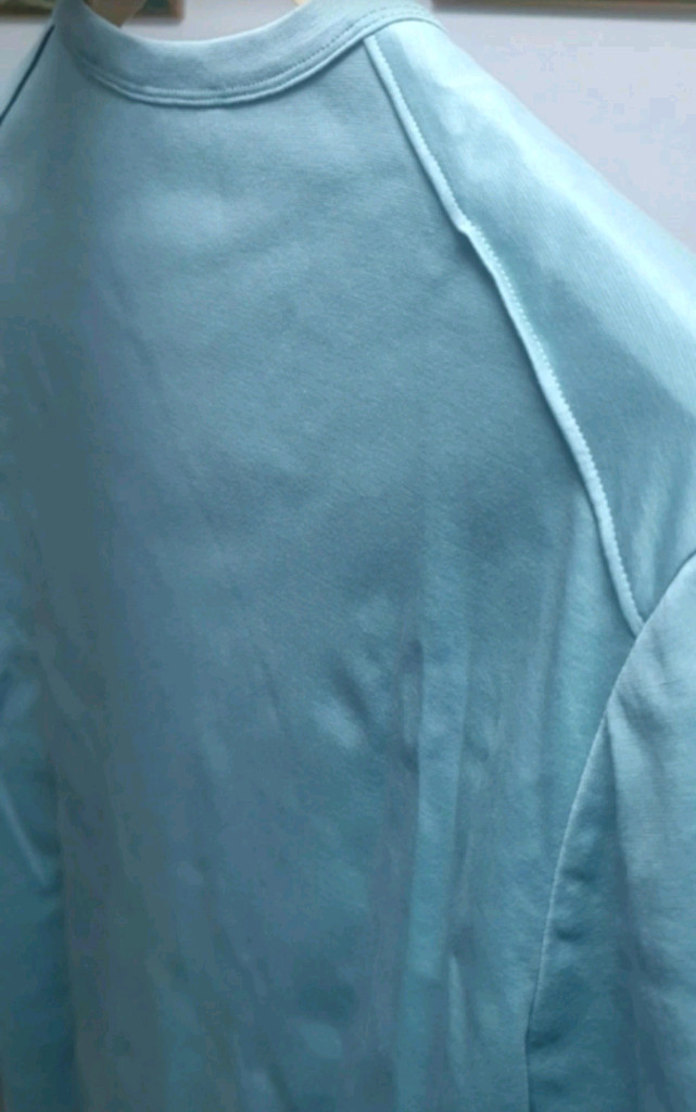 타임옴므 라운드넥 티셔츠 판매해요 이미지