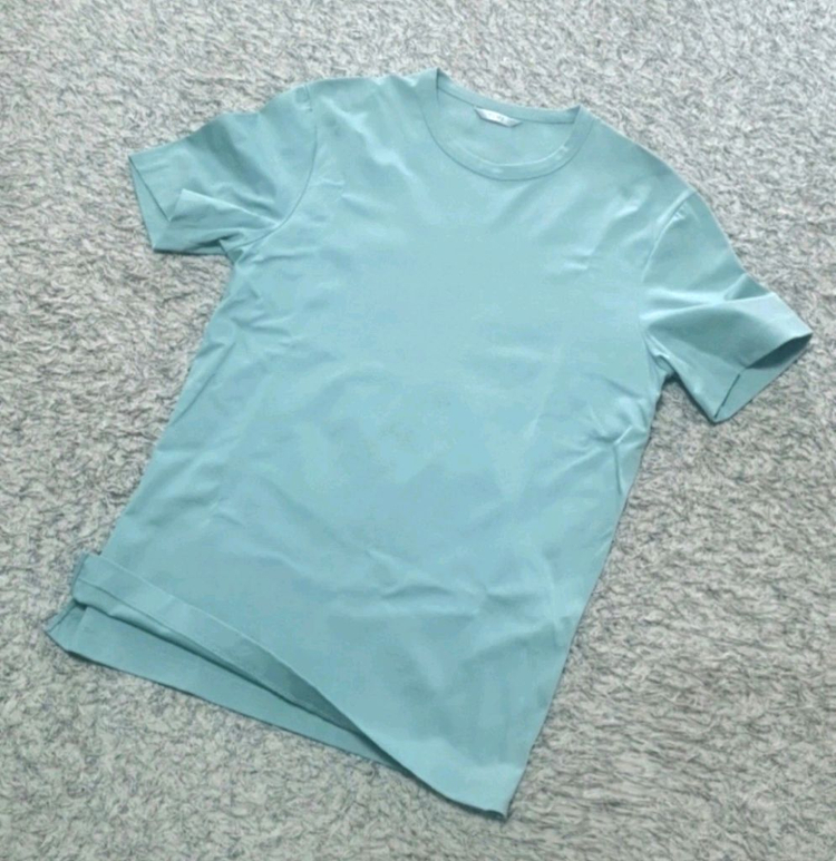 타임옴므 라운드넥 티셔츠 판매해요 이미지