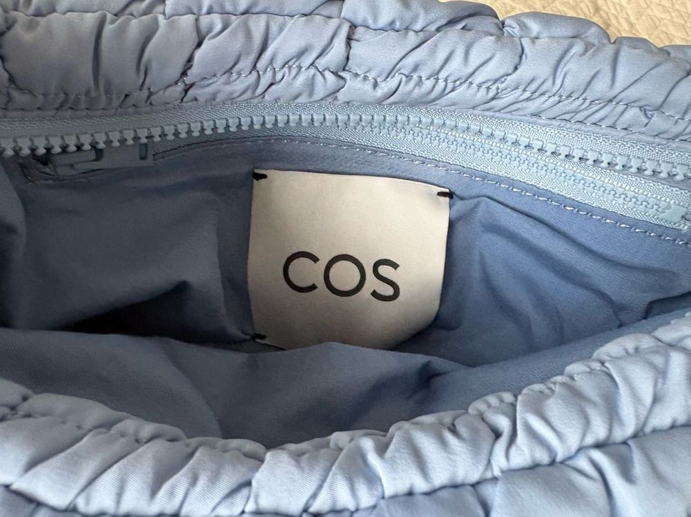 코스 가방 소라색 이미지