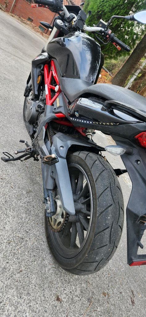 베넬리300 오토바이 2017년 2만천 라이더 TNT300--5