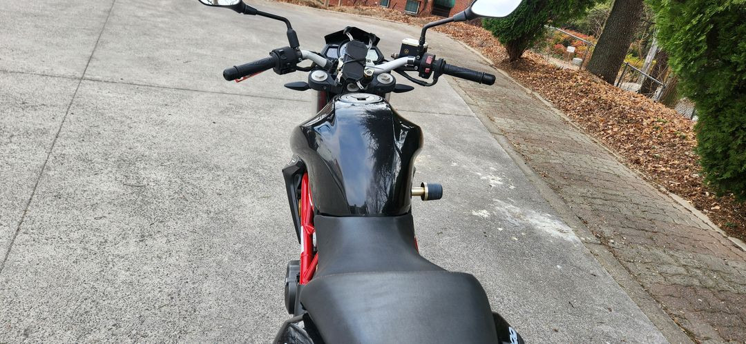 베넬리300 오토바이 2017년 2만천 라이더 TNT300--9