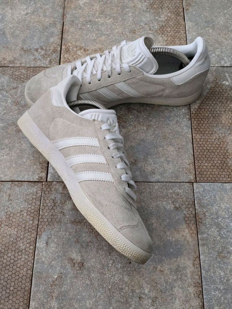 (240)아디다스 가젤 베이지 스니커즈 운동화 이미지