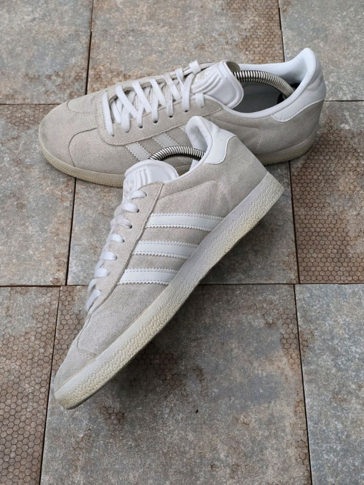 (240)아디다스 가젤 베이지 스니커즈 운동화 이미지