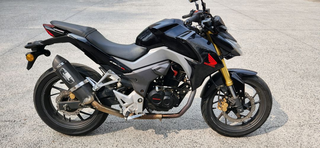 혼다 cb190r 오토바이 2만4천 라이더--1