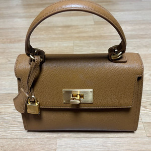 쿠론 스테파니 클래식 미니크로스 백 /8만