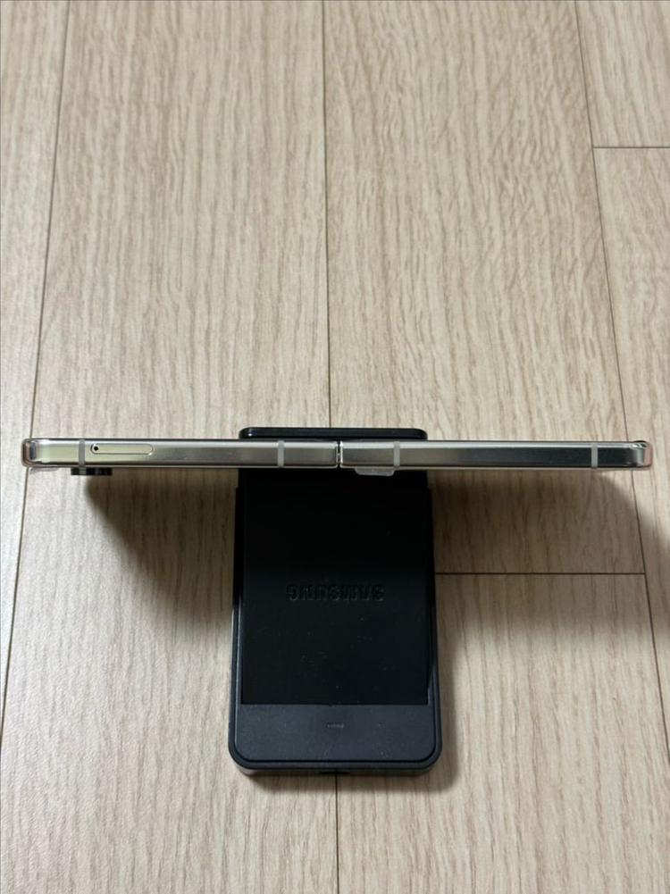 리퍼폰 F731 갤럭시Z플립5 크림 512GB--5