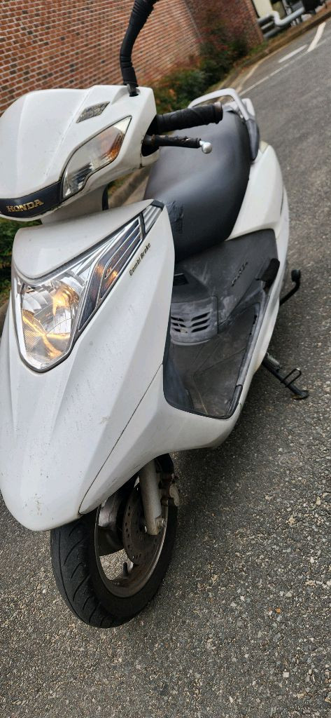 혼다 scr110 오토바이 2015년 1만1천 스쿠터 라이더--3