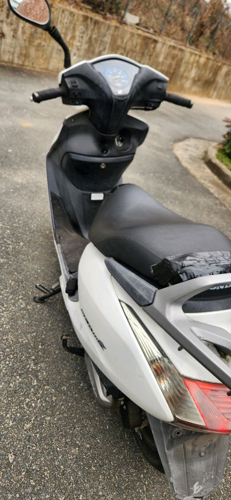 혼다 scr110 오토바이 2015년 1만1천 스쿠터 라이더--5