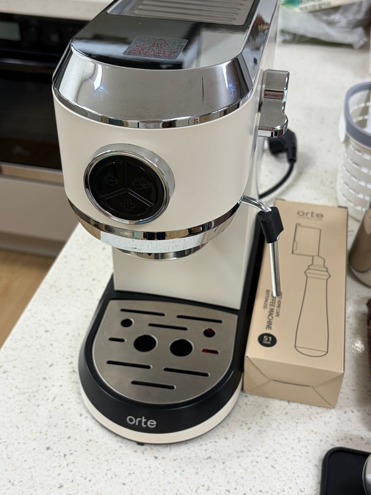 오르테 커피머신 풀세트 이미지