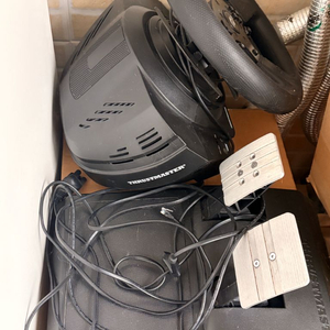 트러스트마스터 T300 RS GT 이미지