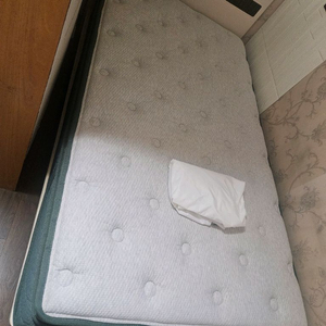 지누스 포레스트 싱글 매트리스 이미지