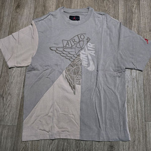 나이키 조던 트레비스 스캇 반팔티 XL 팝니다