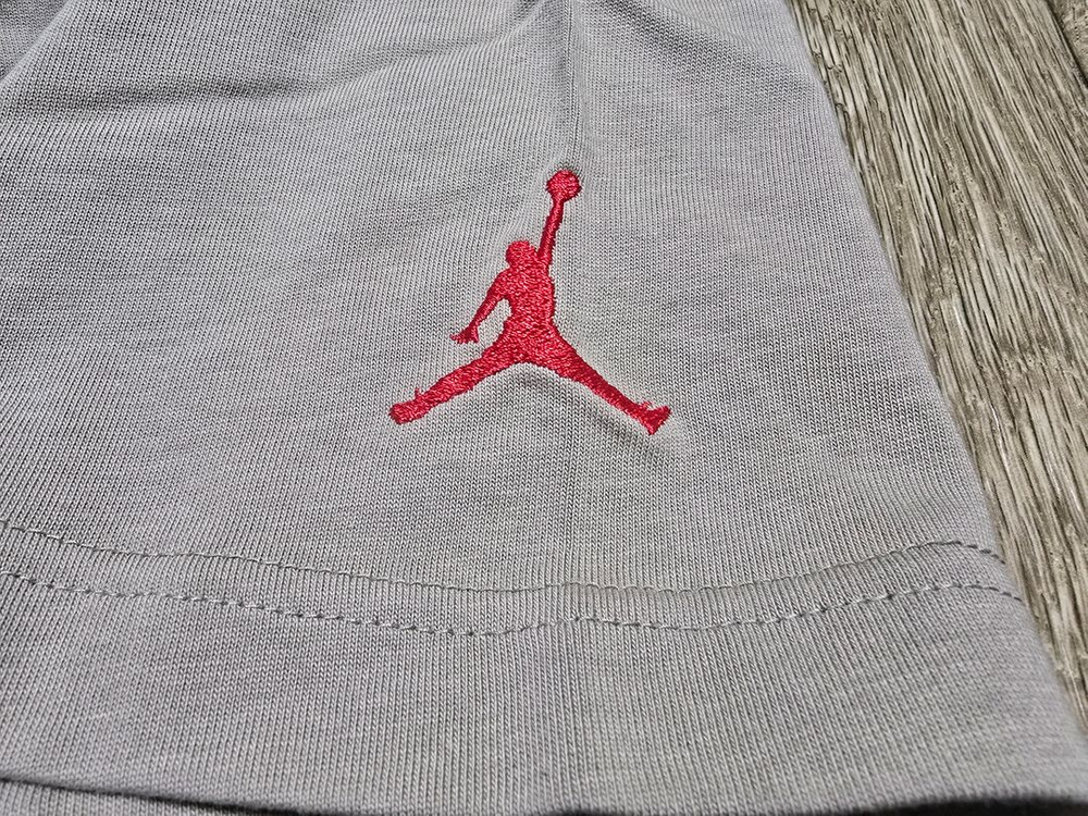 나이키 조던 트레비스 스캇 반팔티 XL 팝니다--5