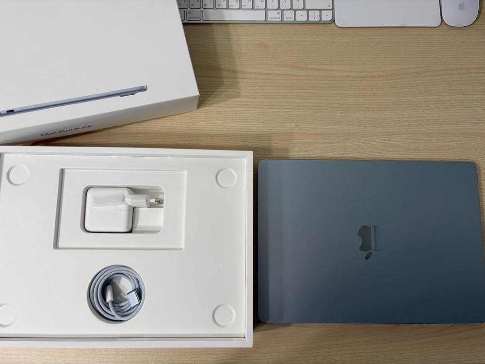 M4 맥북에어 13인치 스카이 블루 512기가 ssd 16기가 램 + 애플케어플러스 이미지