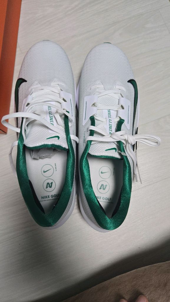 나이키 에어 줌 인피니티 투어 넥스트%2 W 와이드 305mm 골프화--1