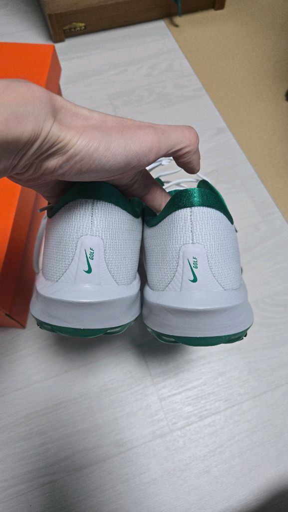 나이키 에어 줌 인피니티 투어 넥스트%2 W 와이드 305mm 골프화--4