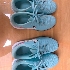 유아 나이키 티엠포 풋살화 민트 210mm 220mm