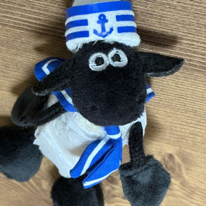 (미사용) 데이식스 원필 요코하마 숀더쉽 마린 키링 day6 필민수 해군 이미지