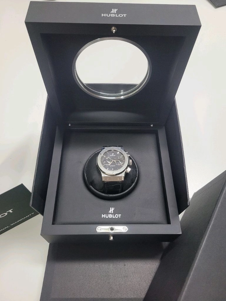 위블로시계 클래식 퓨전 45mm 이미지