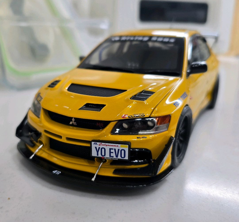 1:18 다이캐스트 evo9 이미지