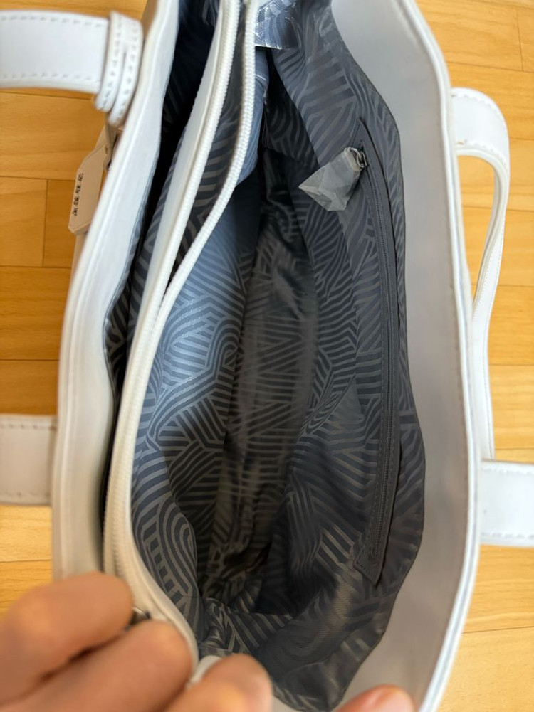 DKMY 디케이앤와이 가죽 가방 백 토트백 숄더백 기리메등 다 짱짱해요최고급 부자재 자연스러운 사용감 밑판 가로 3--3